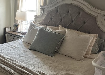 Guest review image 1 of 3, zoom in