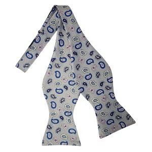 Men's Paisley Printed 2.75" x 4.75" Adjustable 16" - 21" Self-Tie Bow Tie - 1 of 4