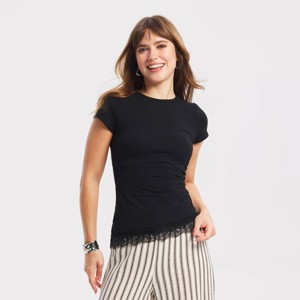 Camiseta de manga corta con fruncido lateral y dobladillo de encaje para mujer - A New Day™