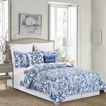 C&F Home Blue Coast Shells Cotton Quilt Set   - Reversible and Machine Washable