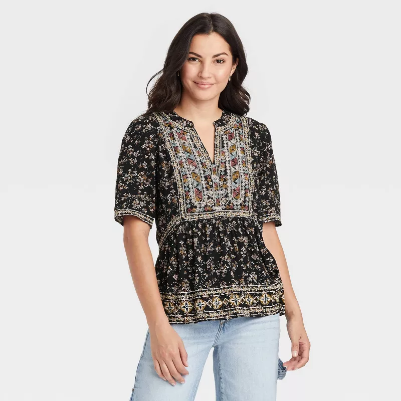Knox Rose Top  Tops, Knox rose, Embroidered top