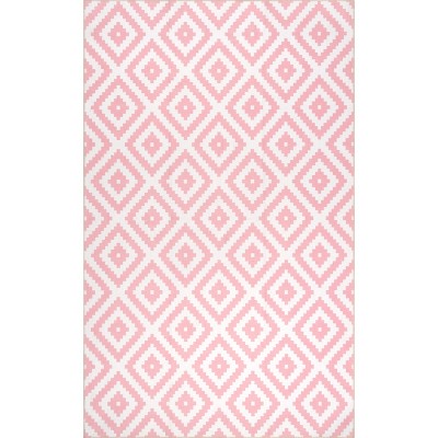 nuLOOM Kellee SpinClean Machine Washable Stain-Resistant Area Rug