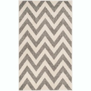 Amherst AMT419 Power Loomed Indoor Rug -Safavieh - 1 of 4