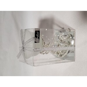 Jiallo Tea Light Holder with Butterfly Stand 4 x 3" - 1 of 3