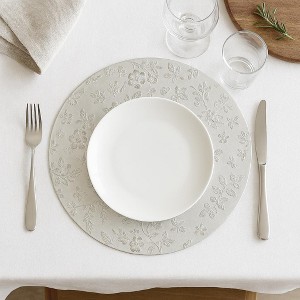 Home Mart Goods Silver Grey Floral Easy-to-Clean Round Vinyl Placemat - Set of 4 - 1 of 4