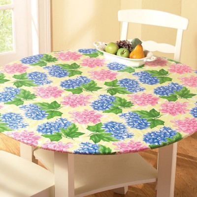 Hydrangea Patterned 68" Oval Vinyl Table Cover with Flannel Backing