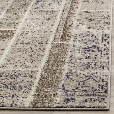 Azure Geometric Bliss 47" Synthetic Easy-Care Area Rug