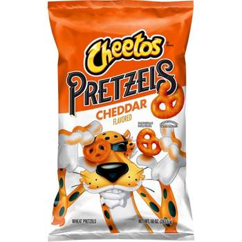 XL Cheetos Pretzel Cheddar - 10oz