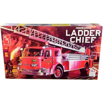 Skill 3 Model Kit American LaFrance Ladder Chief Fire Truck 1/25 Scale Model by AMT