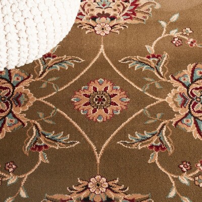 Ivory and Green Traditional Synthetic Runner Rug