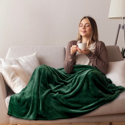 Emerald Green Fleece Throw Blanket for Sofa and Bed