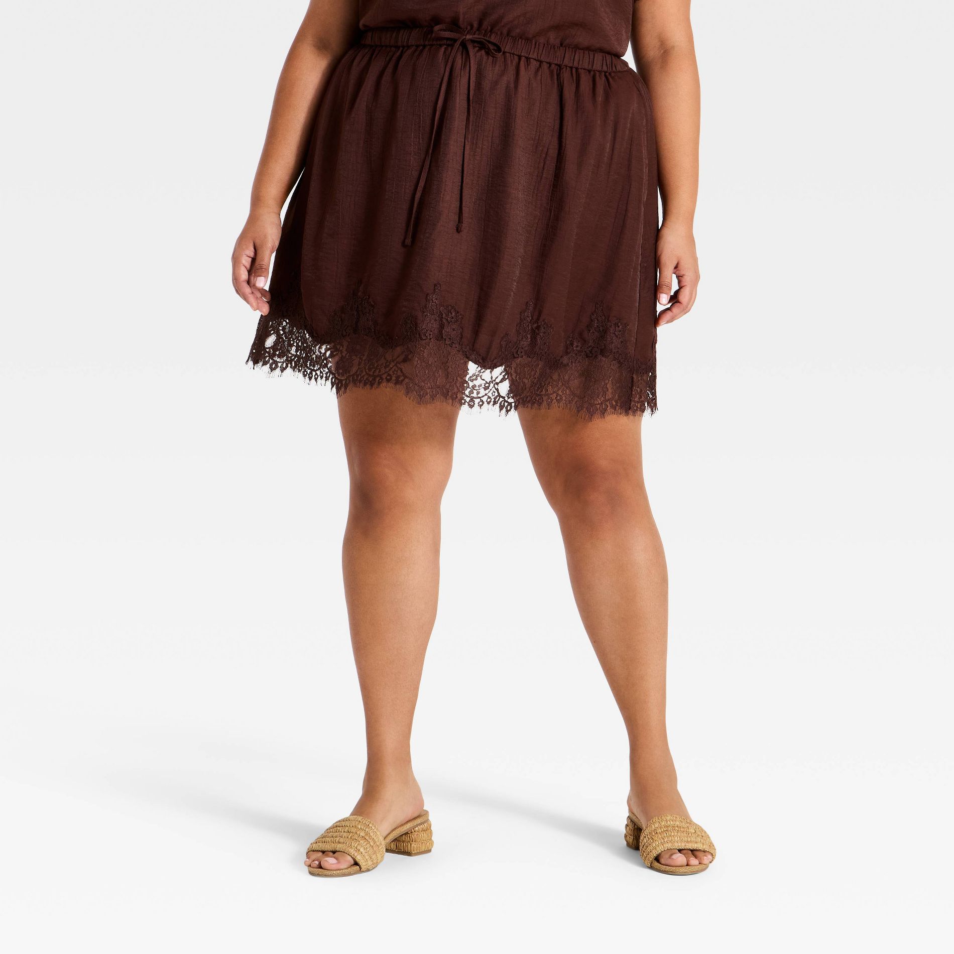 Women's Lace Trim Mini Skirt - Ava & Viv™