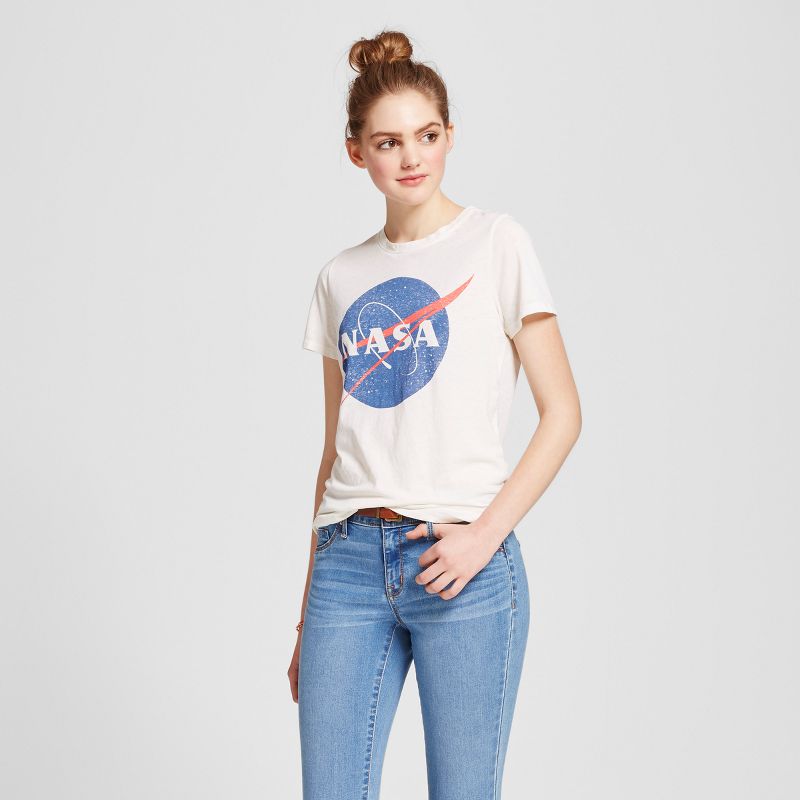 Women&#39;s NASA Graphic T-Shirt Cream - Zoe+Liv (Juniors&#39;) - White XXL, 1 of 3