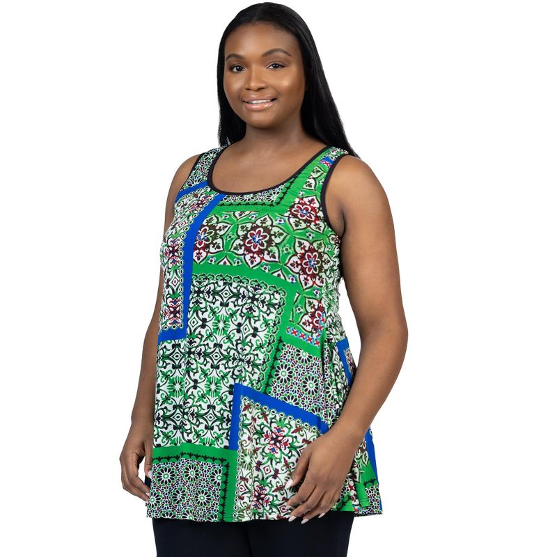 24seven Comfort Apparel Womens Casual Green Print Plus Size Scoop Neck Tank Top, 5 of 7