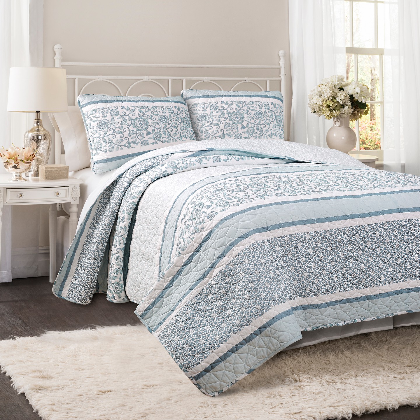Комплект с покрывалом Lush Decor King 3pc Nisha Reversible Quilt Set Blue: Botanical Pattern, Oeko-Tex Certified, цвет: Синий — фото 2