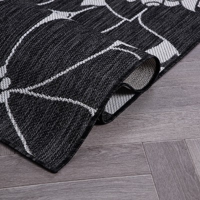Black and White Floral Flat Woven Synthetic Runner Rug