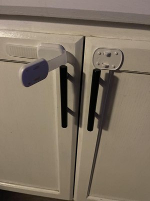 Target child hot sale proof cabinet locks