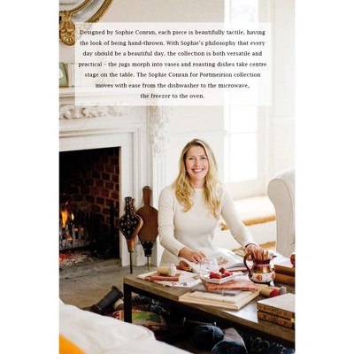 White Porcelain Ribbed Gravy Boat with Stand, 24 Oz