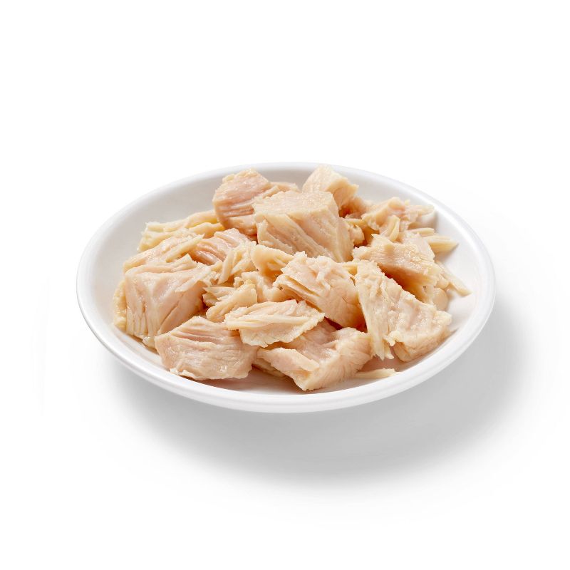 Premium White Chunk Chicken in Water - 5oz - Good &#38; Gather&#8482;, 2 of 5