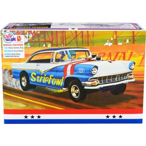 Skill 2 Model Kit 1956 Ford Victoria Hardtop 3 in 1 Kit 1/25 Scale Model by  AMT