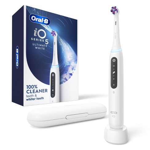 Oral-B iO Series 7 Electric Toothbrush with 2 Brush Heads, Black Onyx