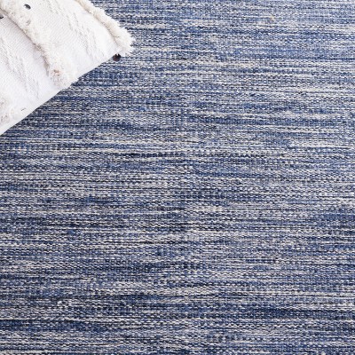 Navy and Beige Wool Flat Woven 5' x 8' Area Rug