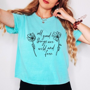 Simply Sage Market Wild and Free Flowers Boxy Crop Top - 1 of 4