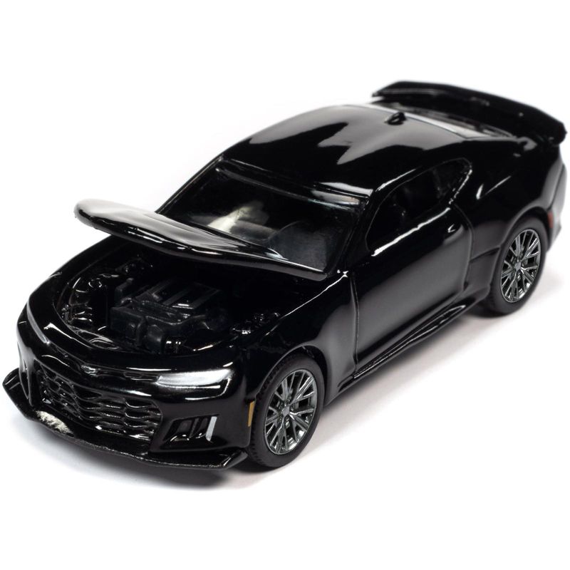 2019 Chevrolet Camaro ZL1 Gloss Black "Modern Muscle" Limited Edition to 15390 pieces 1/64 Diecast Model Car by Auto World, 3 of 4