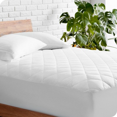White Twin Quilted Down Alternative Mattress Pad