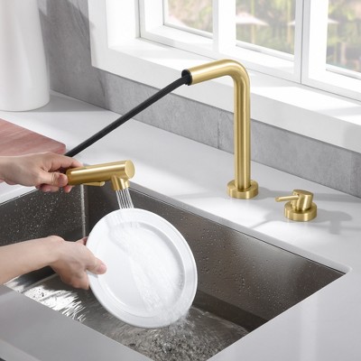 Brushed Gold Kitchen Faucet with Pull Out Sprayer and Side Handle