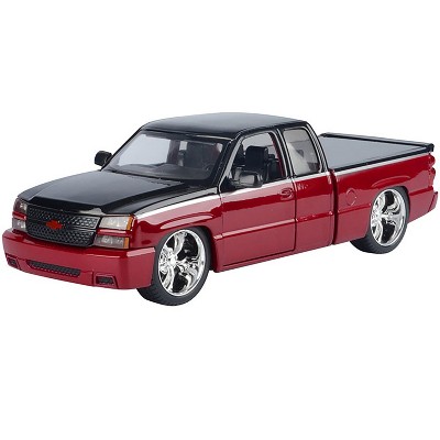 2006 Chevrolet Silverado Custom Truck Red Metallic and Black with Silver "Die-Cast Collection" 1/25 Diecast Model by Motormax