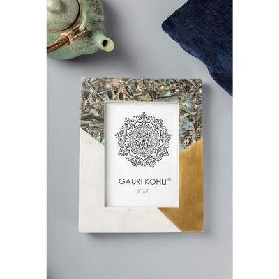 White and Gold Marble 5x7 Tabletop Picture Frame