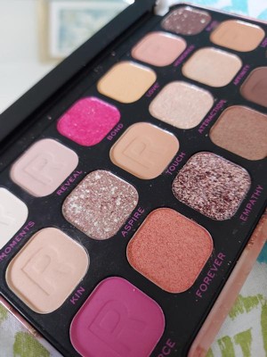 Forever Flawless Eyeshadow Palette - Makeup Revolution