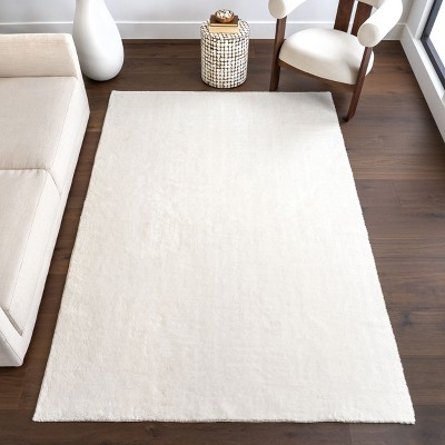 White 4' x 6' Solid Shag Machine Washable Area Rug