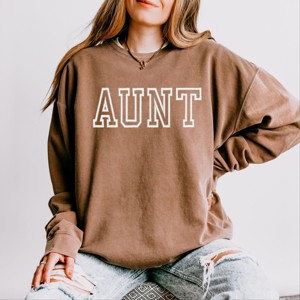 Simply Sage Market Embroidered Aunt Outline Lightweight Garment Dyed Sweatshirt - 1 of 4