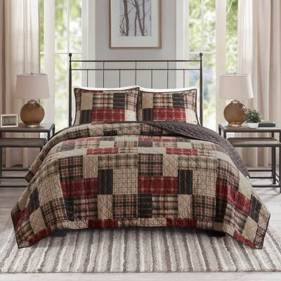 Full Red and Black Microfiber Reversible Quilt Set