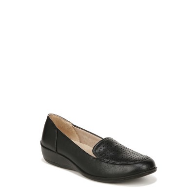 thumbnail image 2 of LifeStride Womens Nina Loafers Black 6.5 M 2 of 11