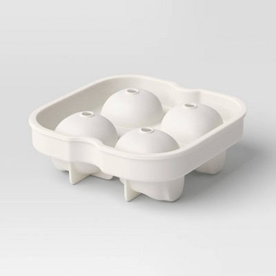 Skull Ice Cube Mold - Threshold™