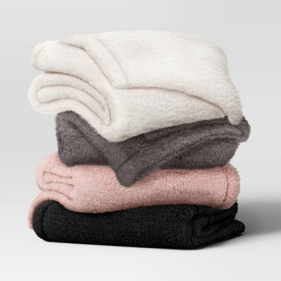 Sherpa Throw Blanket - Room Essentials™