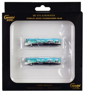 Cobus 3000 Passenger Bus White and Blue w/Graphics "US Airways Shuttle" Set "Gemini 200" Diecast Models by GeminiJets - 1 of 3