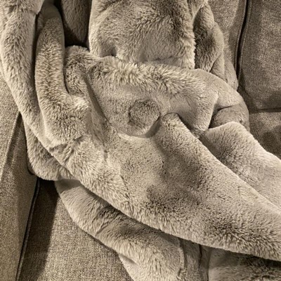 Faux Fur Blanket - Plush - White - Light Brown - 4 Colors - 2 Sizes -  ApolloBox