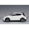 Nissan Juke R 2.0 White 1/18 Model Car by Autoart - 3 of 4