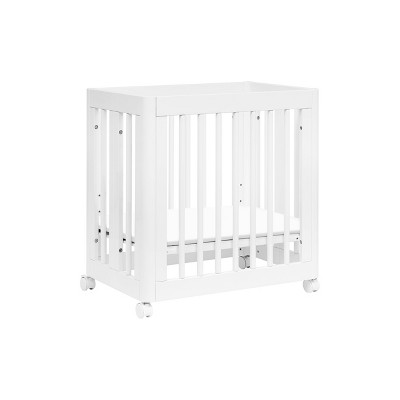 Yuzu White Pine 8-in-1 Convertible Crib with Conversion Kits