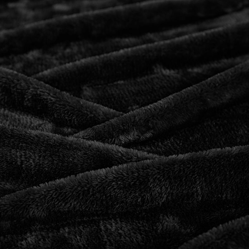 Cozy and Warm Microfiber Fleece Blanket - Blue Nile Mills, 4 of 5