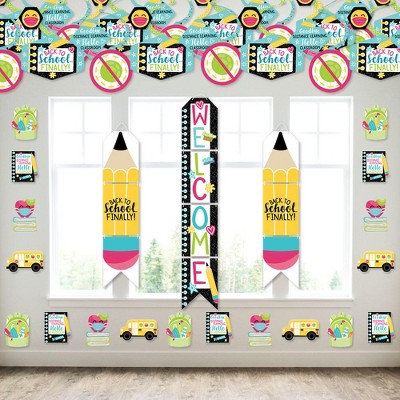 Big Dot of Happiness Goodbye Distance Learning - Bulletin Board and Door Hanging Decor - Back to School Classroom Decoration Kit