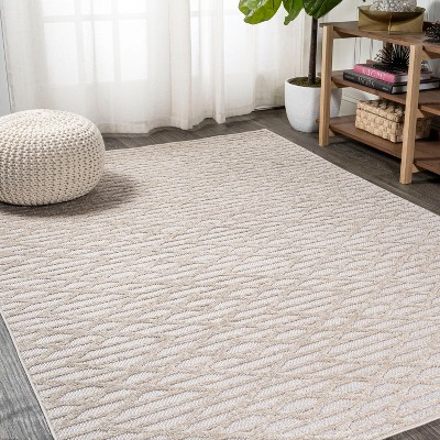 Ivory Diamond Moroccan-Inspired 4' x 6' Easy-Care Area Rug