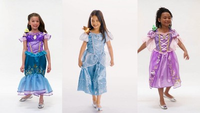 disney princess majestic rapunzel dress with pascal shoulder plush friend Disney Princess Majestic Rapunzel Dress with Pascal Shoulder Plush Friend :  Target