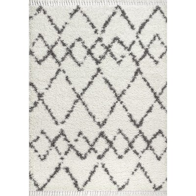 4' x 6' Grey and Ivory Synthetic Shag Area Rug