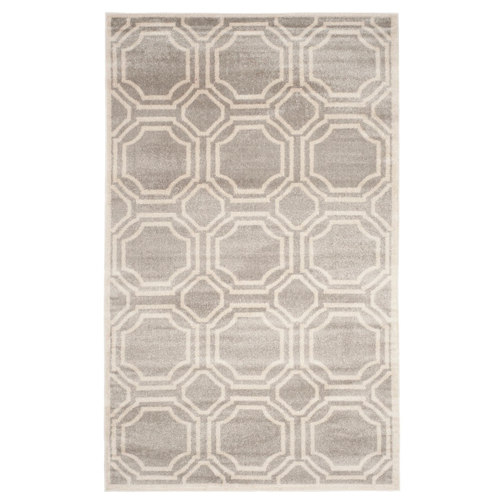 5'x8' Amala Indoor/Outdoor Rug Light Gray/Ivory - Safavieh