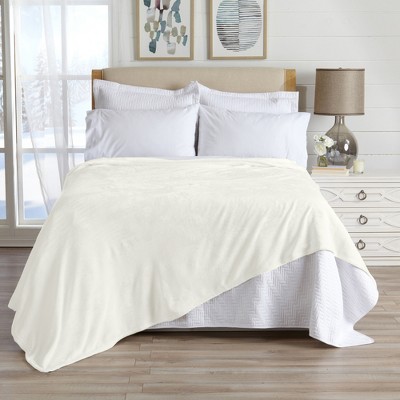 Great Bay Home Avianna Velvet Plush All-Season Bed Blanket